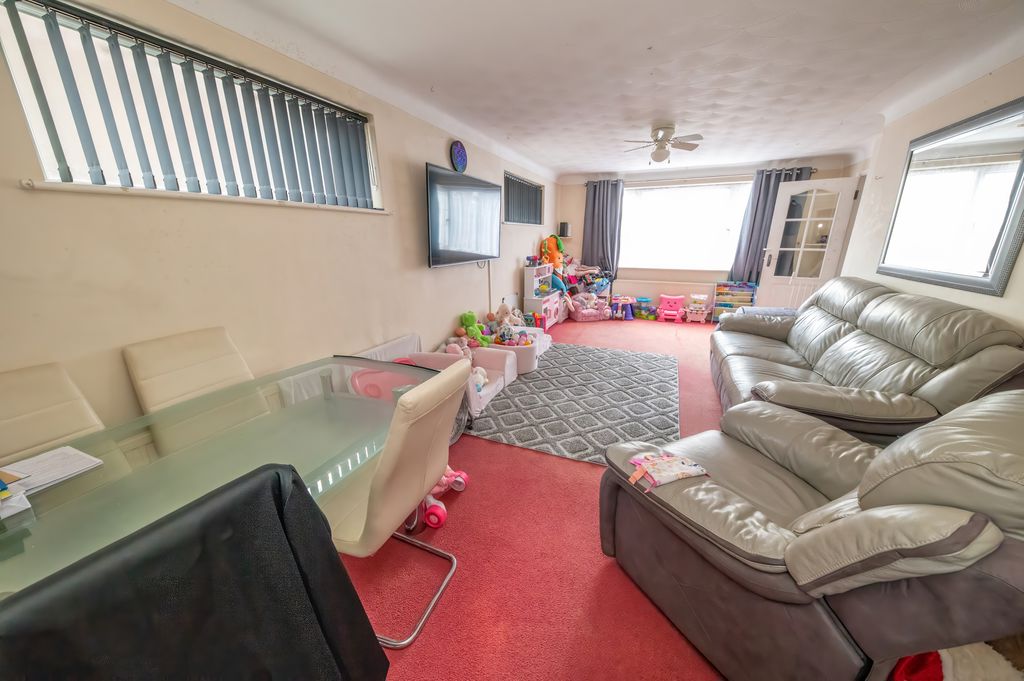 Wheatsheaf Drive